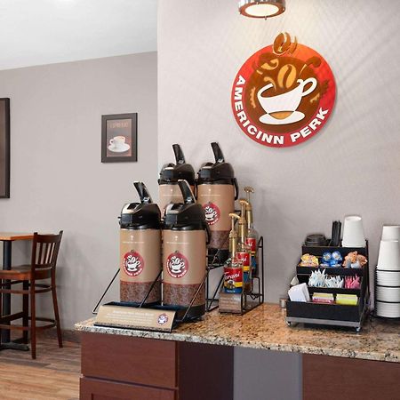 Americinn By Wyndham Hudson Ngoại thất bức ảnh