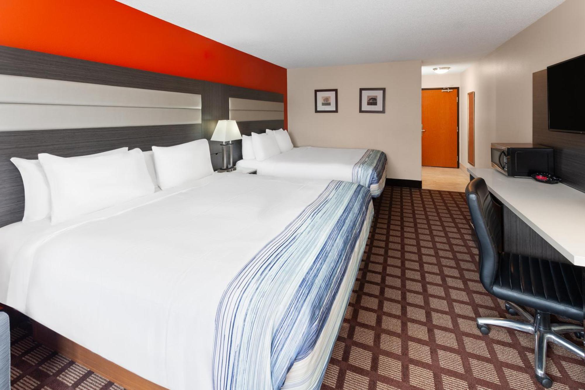 Americinn By Wyndham Hudson Ngoại thất bức ảnh