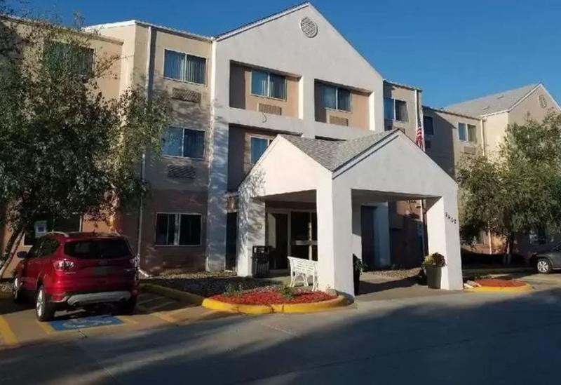 Americinn By Wyndham Hudson Ngoại thất bức ảnh